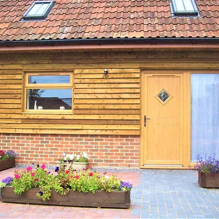Homestead Stables Market Lavington Camera foto